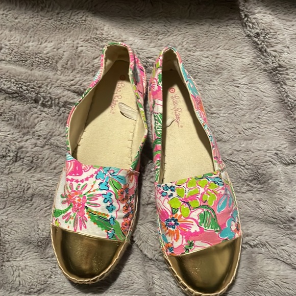 Like new Lilly Pulitzer espadrilles! - Picture 2 of 6